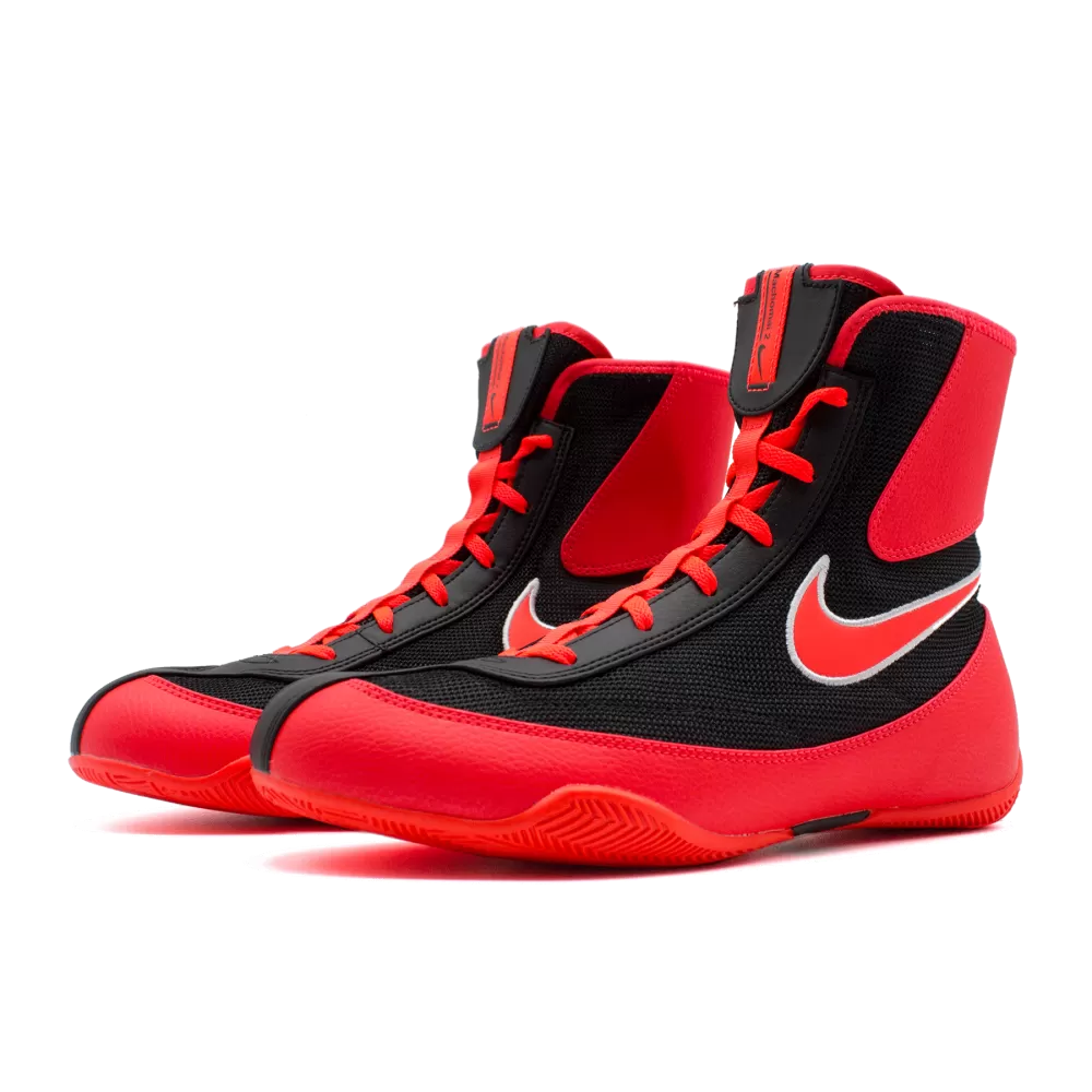 ¡Domina el ring con las mejores botas de boxeo Nike en Red Glove Boxing!